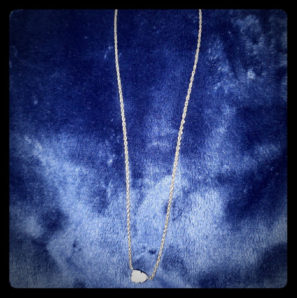 Kendra Scott white stone, gold chain, necklace.